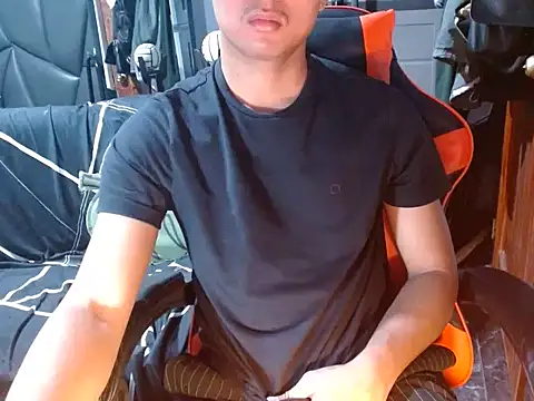 urbigcock andrie online show from 23, 3, 2026