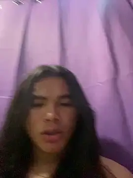 Snapshot of urgirljane chatting on 28, 4, 2026 urgirljane online show from 28, 4, 2026