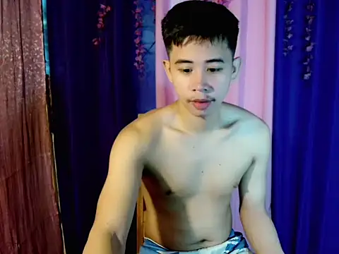 Snapshot of urasianbigcock chatting on 2, 12, 2025 urasianbigcock online show from 2, 12, 2025