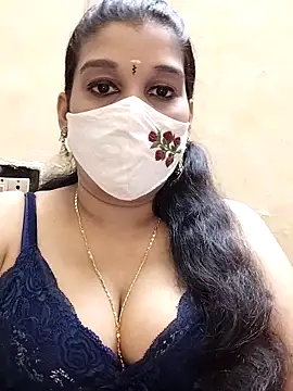 Snapshot of amelia-rani chatting on 27, 5, 2026 amelia-rani online show from 27, 5, 2026