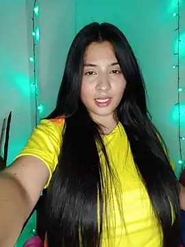 VALENTINA ROUSE  online show from 2, 6, 2026