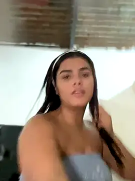 Kaily Sweet16 online show from 12, 10, 2025