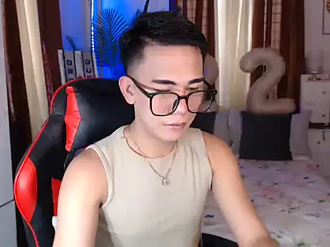 Snapshot of drinkmycumx chatting on 9, 9, 2025 drinkmycumx online show from 9, 9, 2025