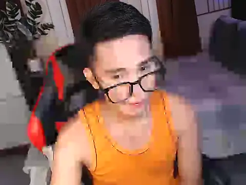 Snapshot of drinkmycumx chatting on 14, 12, 2025 drinkmycumx online show from 14, 12, 2025