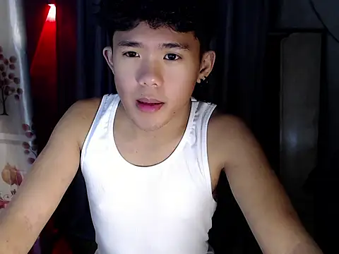 Snapshot of twink_asianbunny chatting on 20, 9, 2025 twink asianbunny online show from 20, 9, 2025