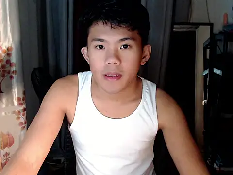 Snapshot of twink_asianbunny chatting on 22, 9, 2025 twink asianbunny online show from 22, 9, 2025