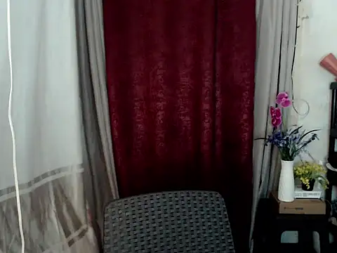 Snapshot of twink_asianbunny chatting on 27, 11, 2025 twink asianbunny online show from 27, 11, 2025