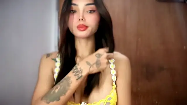 Snapshot of Angelfabxx chatting on 7, 7, 2026 Angelfabxx online show from 7, 7, 2026