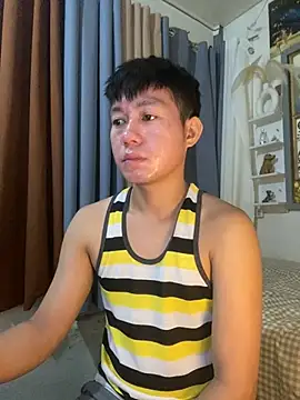 xshyboyx online show from 2, 2, 2026