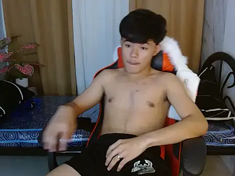 YourNaughtyTwink 69 online show from 25, 4, 2026