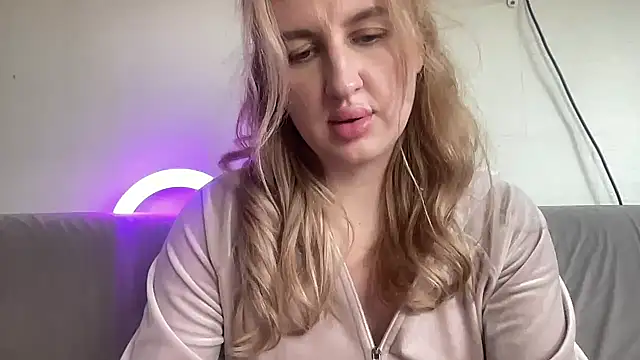 Snapshot of Kadayy1 chatting on 9, 9, 2025 Kadayy1 online show from 9, 9, 2025