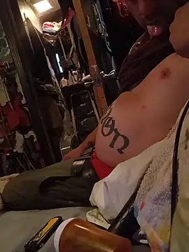 Snapshot of Twoslipperywhenwett chatting on 10, 11, 2025 Twoslipperywhenwett online show from 10, 11, 2025