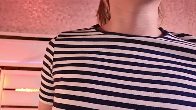 ambar rosse25 online show from 16, 10, 2025