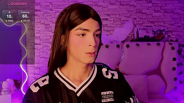 LIHIAN TAY online show from 21, 2, 2026