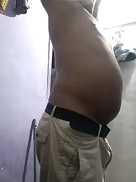 Snapshot of hot_manu001 chatting on 12, 9, 2025 hot manu001 online show from 12, 9, 2025