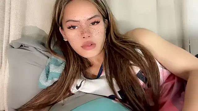 Snapshot of serpenthena_goddess chatting on 9, 11, 2025 serpenthena goddess online show from 9, 11, 2025