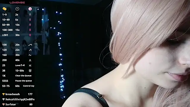 Snapshot of PieraMarch chatting on 13, 11, 2025 PieraMarch online show from 13, 11, 2025