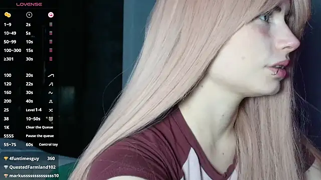 Snapshot of PieraMarch chatting on 23, 11, 2025 PieraMarch online show from 23, 11, 2025