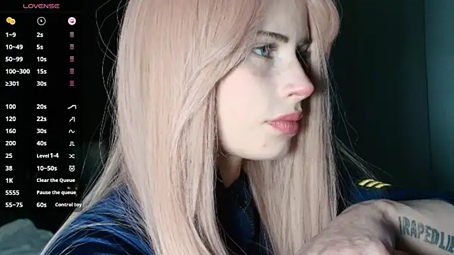 Snapshot of PieraMarch chatting on 26, 11, 2025 PieraMarch online show from 26, 11, 2025