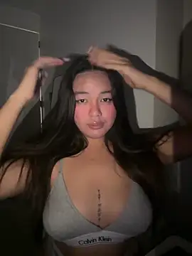 urasianlady online show from 4, 11, 2025