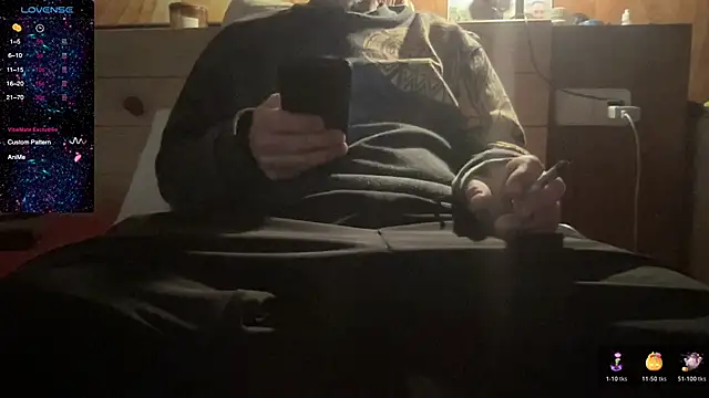 Snapshot of persix3x chatting on 23, 11, 2025 persix3x online show from 23, 11, 2025