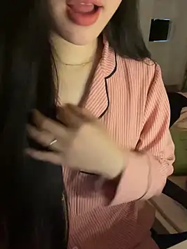 Nancy68 online show from 17, 4, 2026