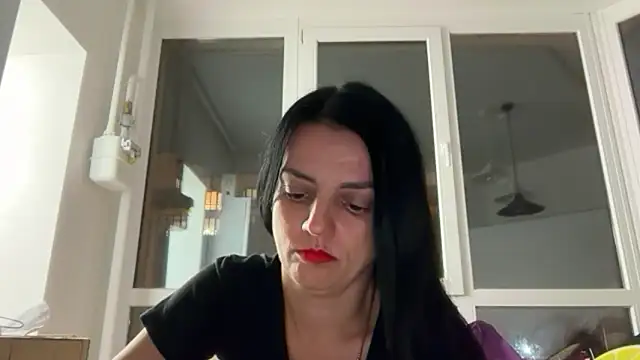 Sladosttss online show from 2, 11, 2025