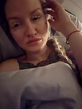 KateMonroe online show from 11, 1, 2026