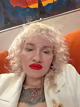 KateMonroe online show from 11, 5, 2026