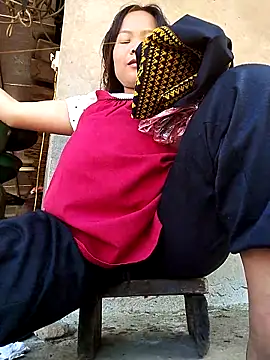 Snapshot of Rioo122 chatting on 11, 10, 2025 Rioo122 online show from 11, 10, 2025