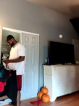 Snapshot of EbonyKing69 chatting on 29, 9, 2025 EbonyKing69 online show from 29, 9, 2025