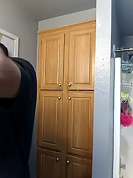 Snapshot of EbonyKing69 chatting on 9, 10, 2025 EbonyKing69 online show from 9, 10, 2025