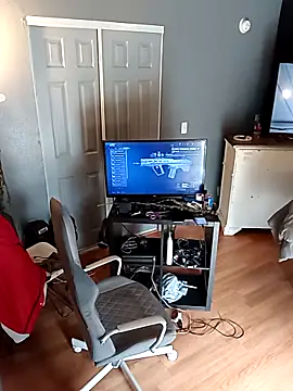 Snapshot of EbonyKing69 chatting on 15, 10, 2025 EbonyKing69 online show from 15, 10, 2025