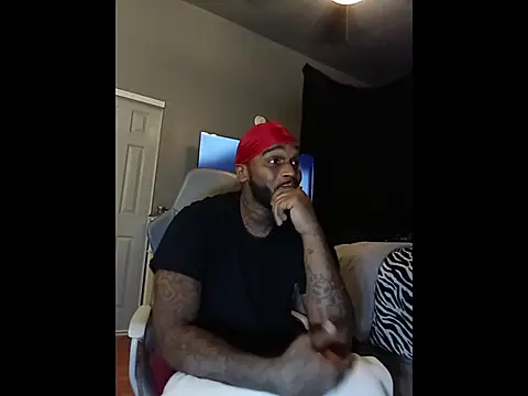 Snapshot of EbonyKing69 chatting on 25, 10, 2025 EbonyKing69 online show from 25, 10, 2025