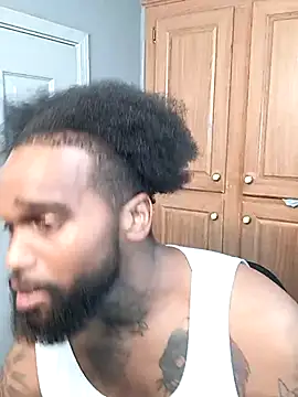 Snapshot of EbonyKing69 chatting on 12, 11, 2025 EbonyKing69 online show from 12, 11, 2025