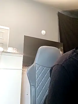 Snapshot of EbonyKing69 chatting on 17, 11, 2025 EbonyKing69 online show from 17, 11, 2025