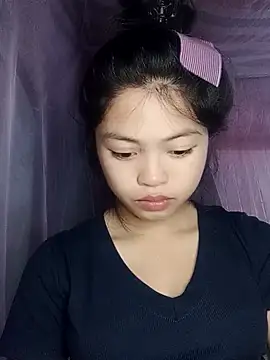 Snapshot of Thy00__ chatting on 23, 10, 2025 Thy00 online show from 23, 10, 2025