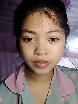 Snapshot of Thy00__ chatting on 9, 11, 2025 Thy00 online show from 9, 11, 2025