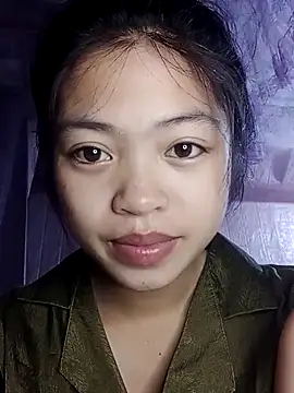 Snapshot of Thy00__ chatting on 12, 11, 2025 Thy00 online show from 12, 11, 2025