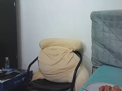 morenocabro10 online show from 18, 11, 2025