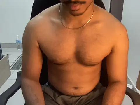 Snapshot of Hotmaskedboi chatting on 23, 11, 2025 Hotmaskedboi online show from 23, 11, 2025