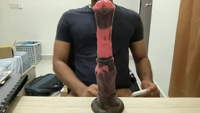 Snapshot of Hotmaskedboi chatting on 10, 2, 2026 Hotmaskedboi online show from 10, 2, 2026