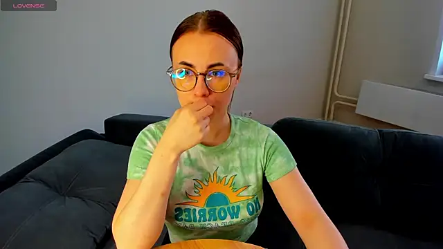 MewStella online show from 18, 5, 2026