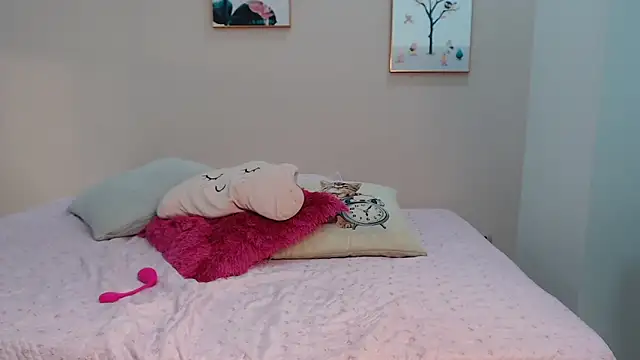 zooombee online show from 22, 11, 2025