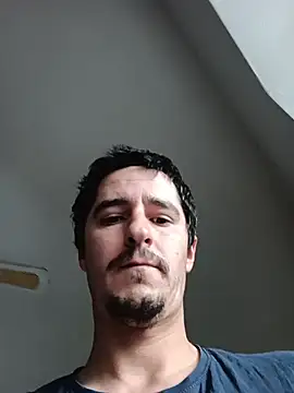 hugecock4u1990 online show from 20, 5, 2026