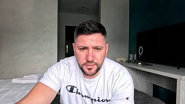 Gold Alpha Boy online show from 23, 5, 2026