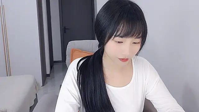 Lisa-3333 online show from 24, 11, 2025