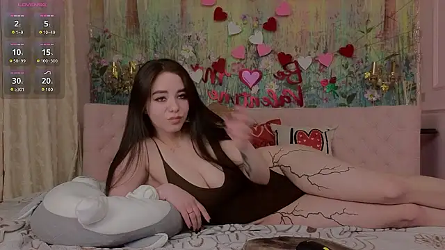 IvoryWood  online show from 13, 2, 2026