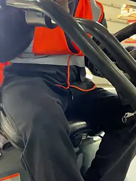 PuttieIn online show from 24, 4, 2026