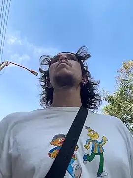 Luxx 14 online show from 6, 4, 2026